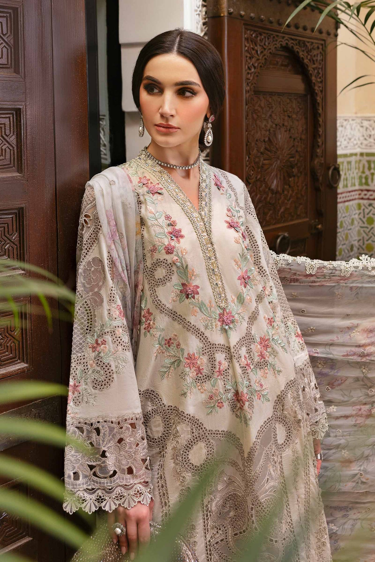 2514-B | Voyage a Luxe Embroidered Lawn By Maria.B