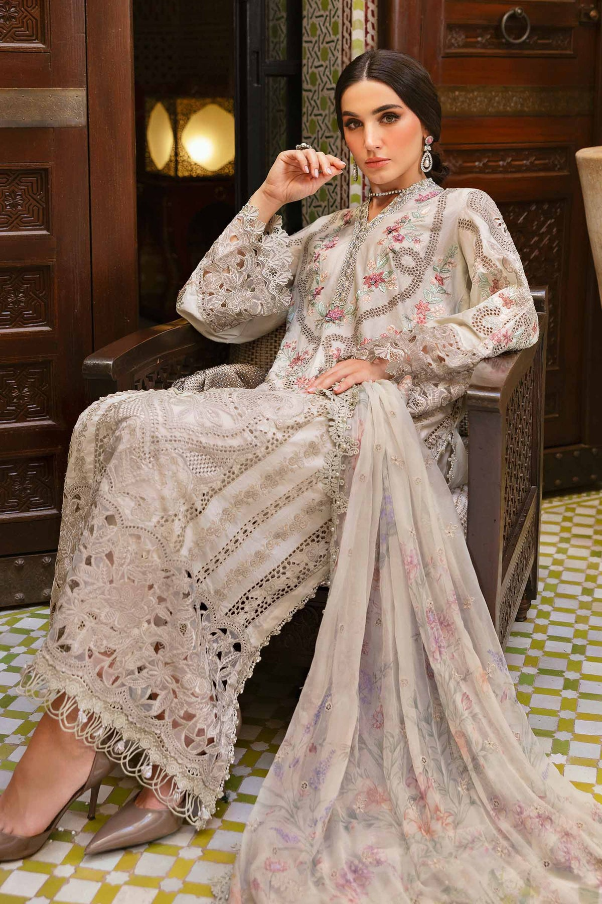 2514-B | Voyage a Luxe Embroidered Lawn By Maria.B