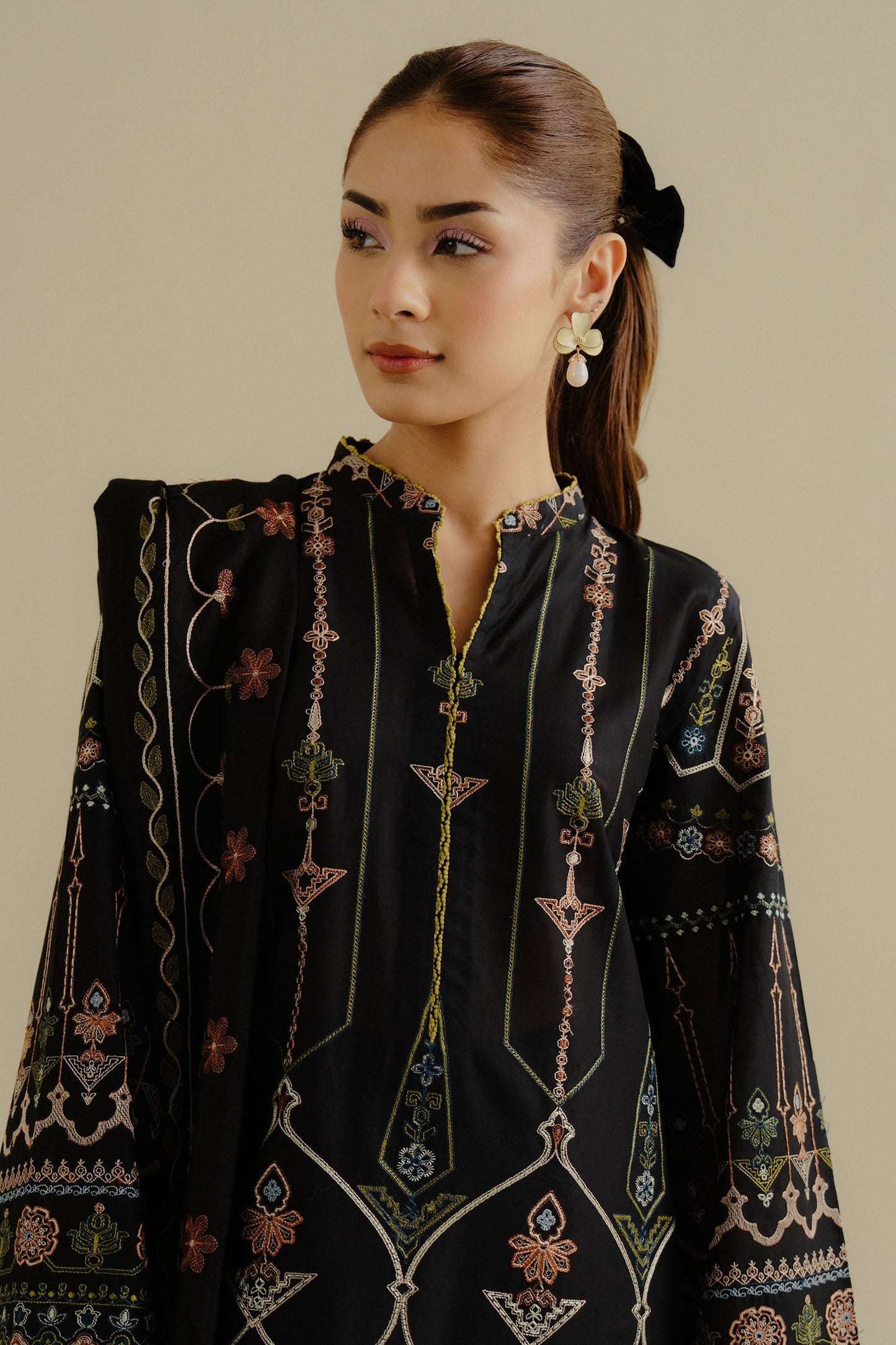 Iris-2A | COCO Embroidered Lawn Drop-II