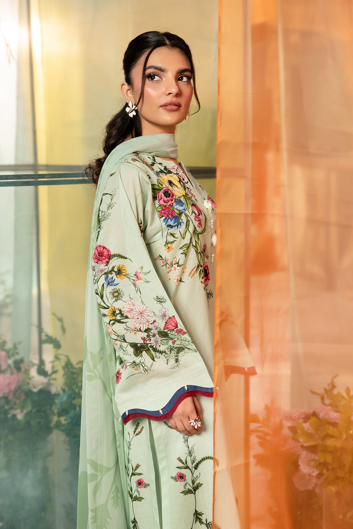 712-B | Printed Lawn By M.Basics