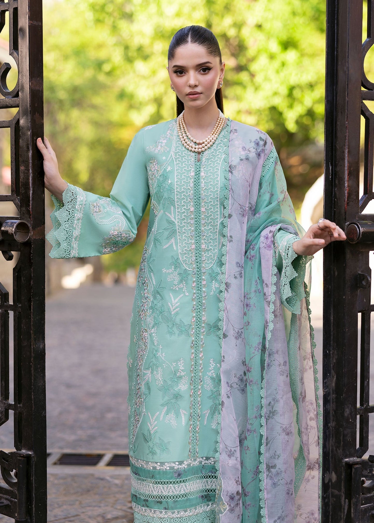 3B-CHLOE | Bloom By Saira Shakira Unstitched Lawn`25