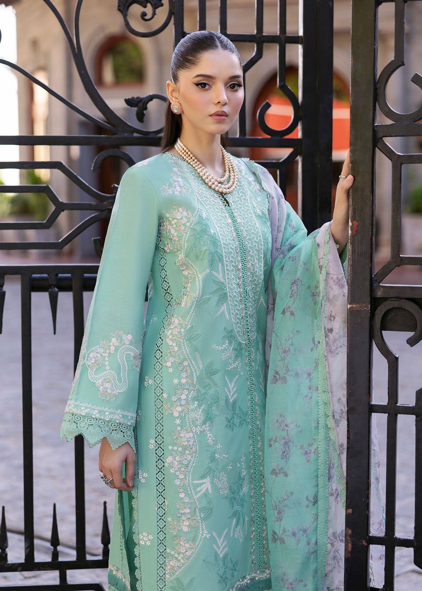 3B-CHLOE | Bloom By Saira Shakira Unstitched Lawn`25