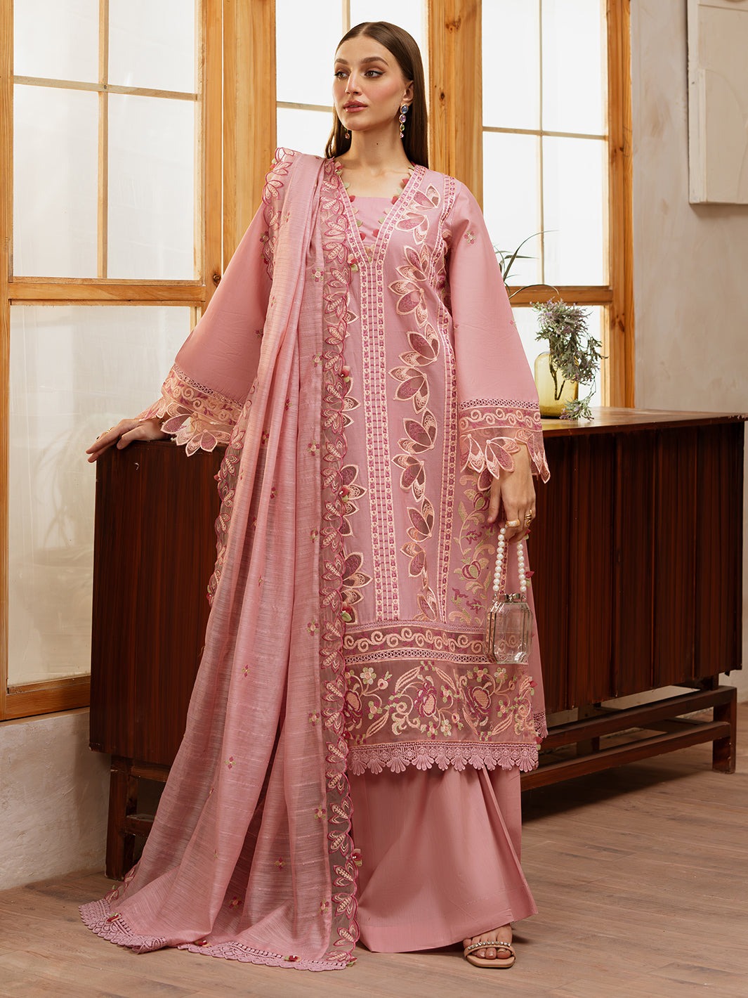 D1A - AZMEY | Florence By Mahnur - Lawn`25