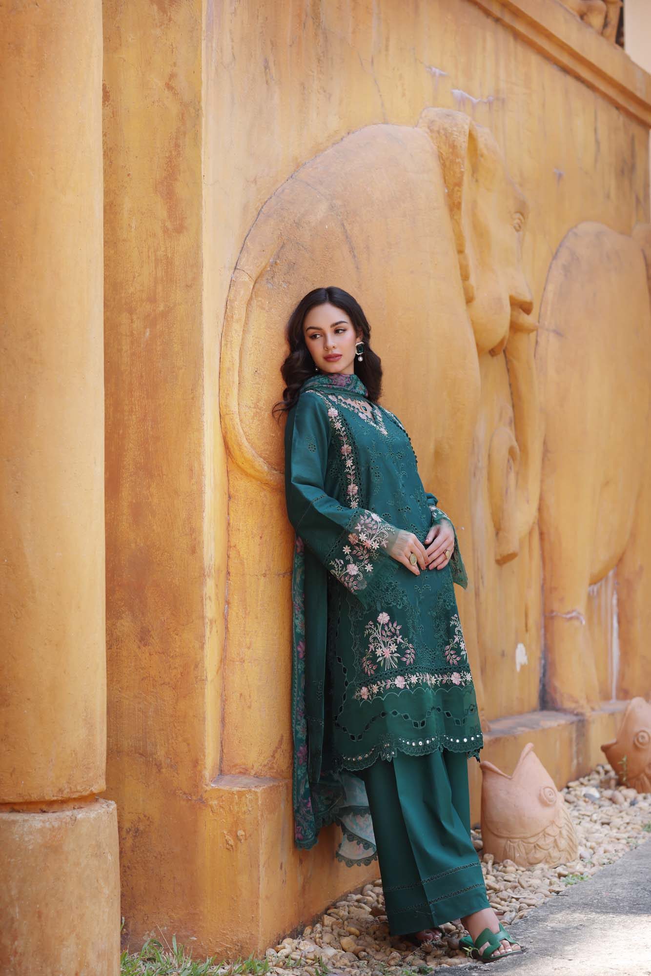 D10-A | Noor Eid Luxury Handwork Laserkaari Lawn`25