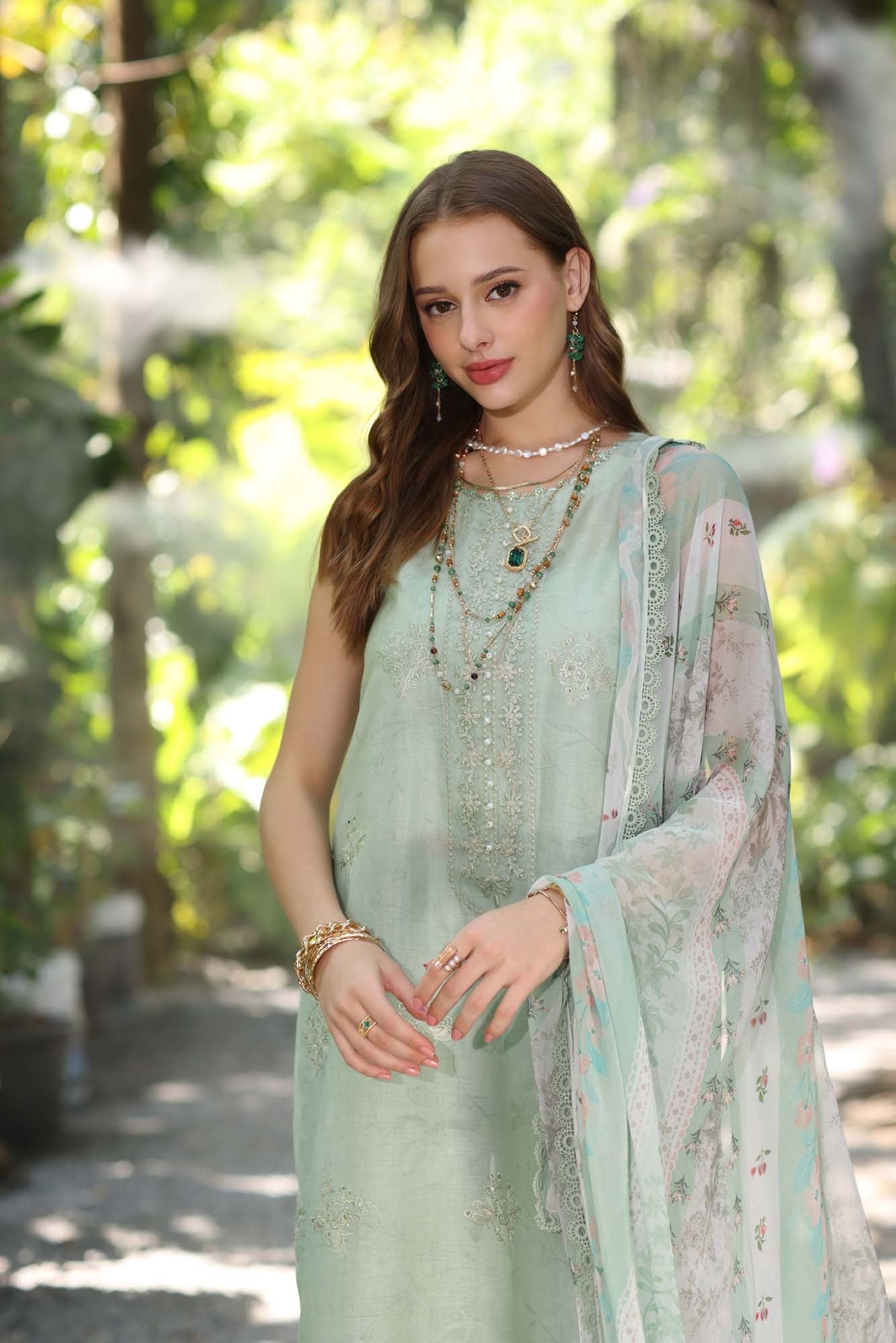 D6-A | Noor Luxe Eid Printedkaari