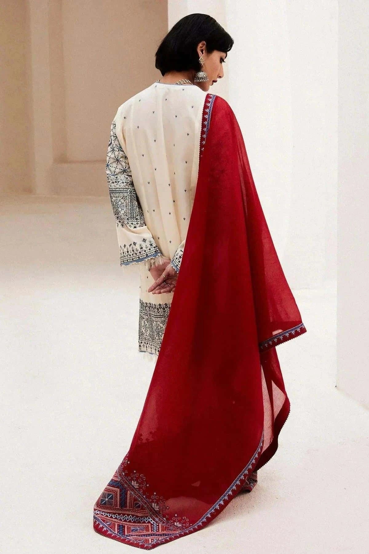 Zara ShahJahan Embroidered Unstitched Lawn 3Pcs  DIYA-2A
