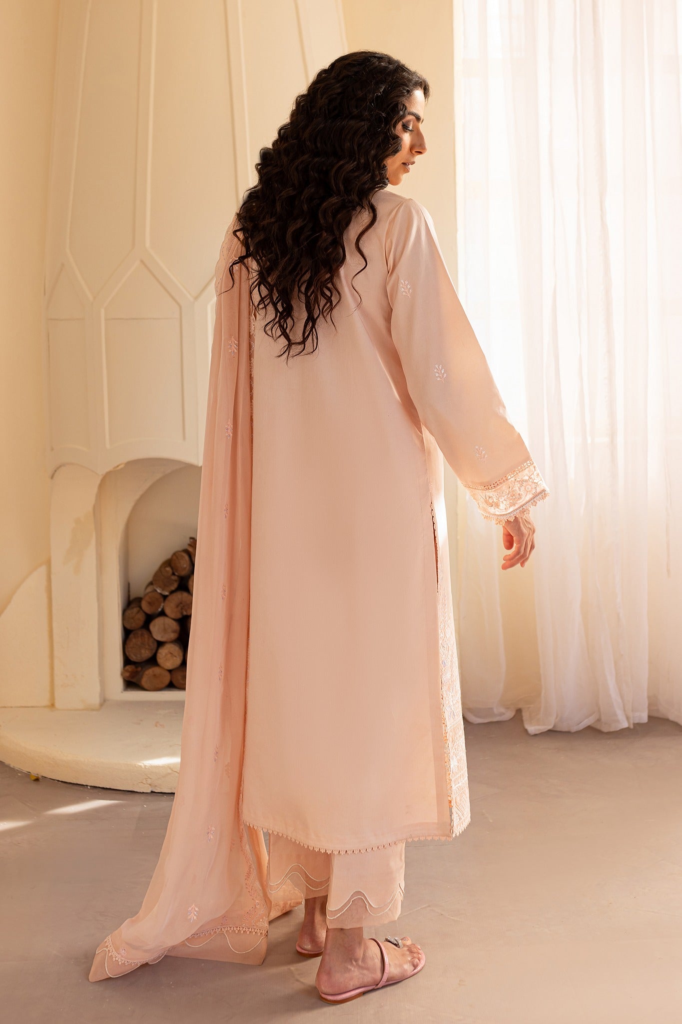 D04-IZZA | NAYAB By SERAN Eid Edit`25