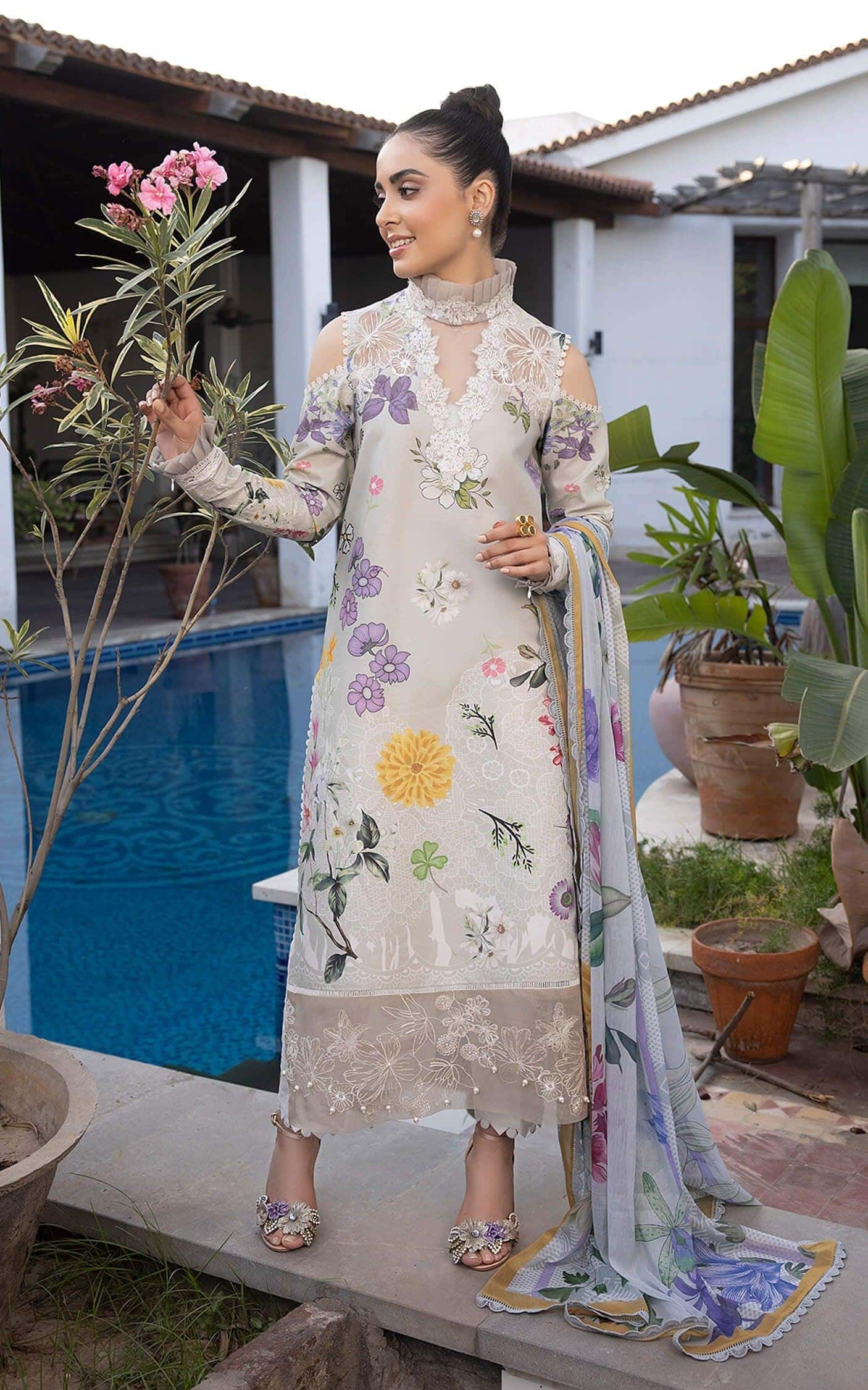 MK16 SARMAYI - Meraki By Asifa & Nabeel