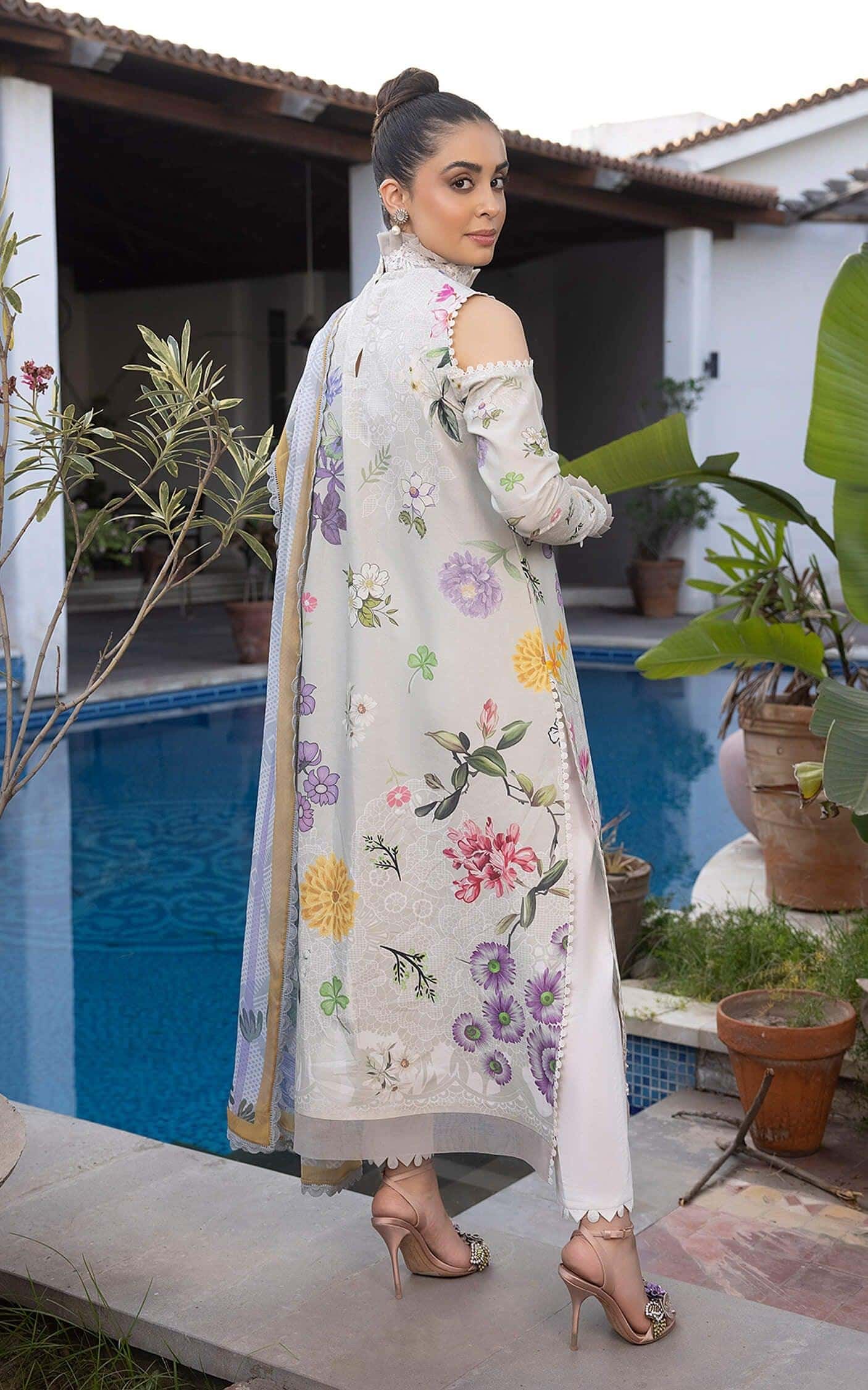 MK16 SARMAYI - Meraki By Asifa & Nabeel