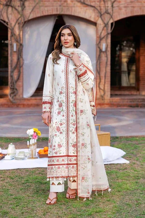 D06 Surreal White - Kaavish By Farasha Luxury Lawn'24