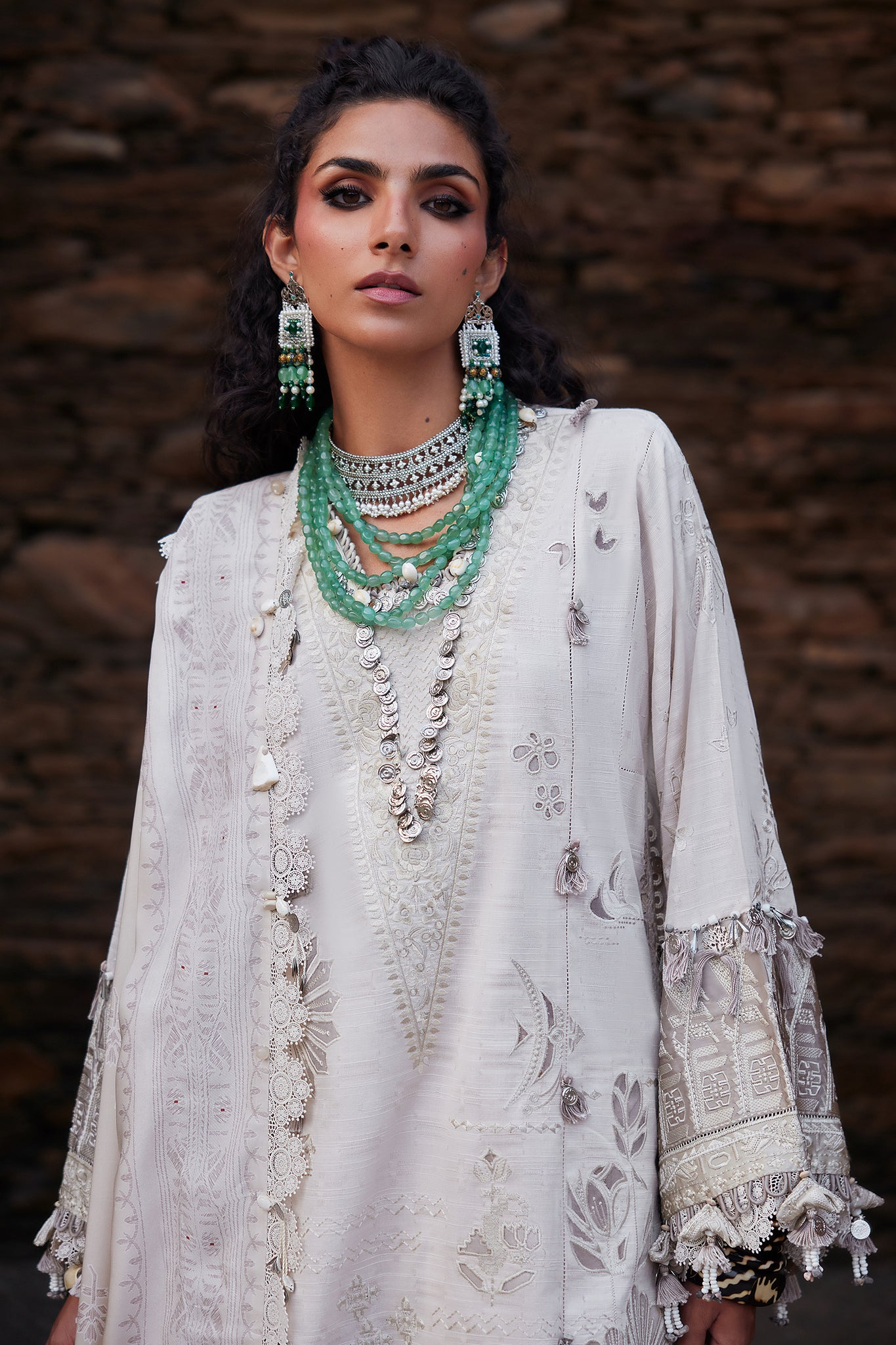 (EW24 05) - THALINA By ELAN Winter`24