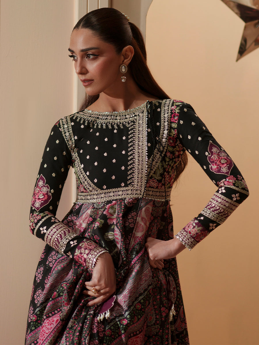 3-Piece  |  Unstinted Embroidered  |  Summer Collection