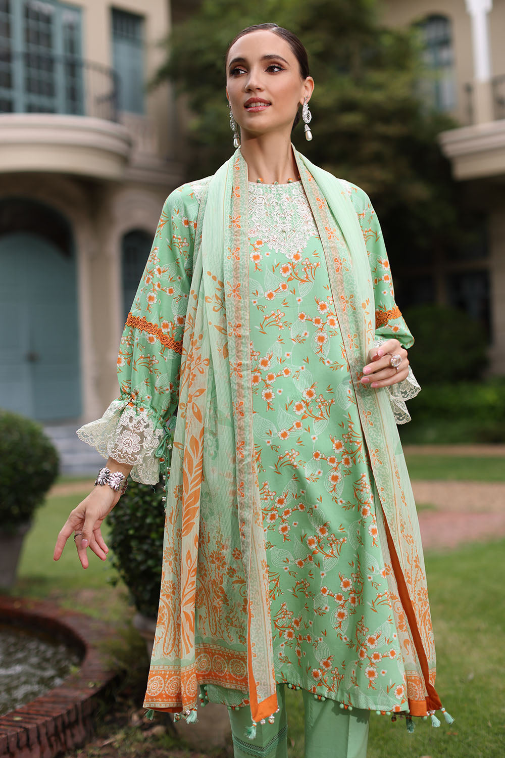 Unstitched | 3 Piece | Embroidered| Lawn Suit
