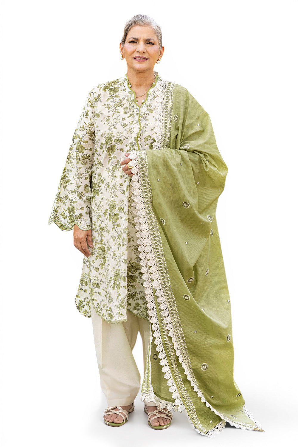 Unstitched | 3 Piece | Embroidered| Lawn Suit