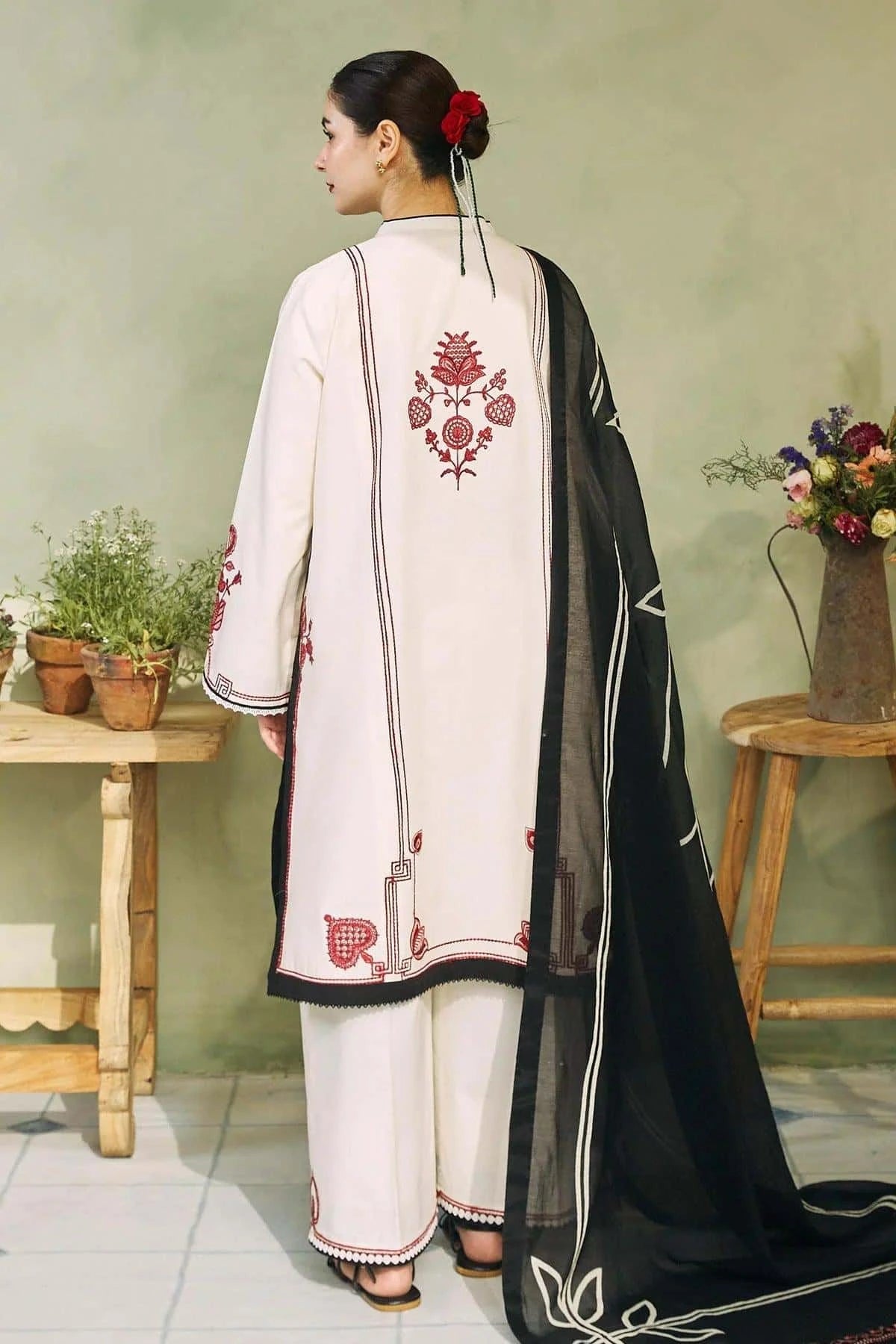 Coco by Zara Shahjahan Embroidered Lawn Unstitched 3Pc 03A GUL MOHAR